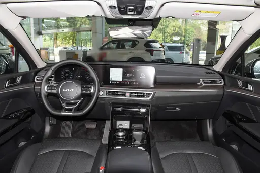 Kia K5 2025 1.5T