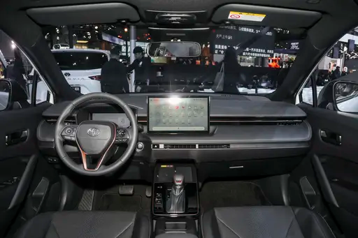 Toyota Corolla Cross 2026 2.0L